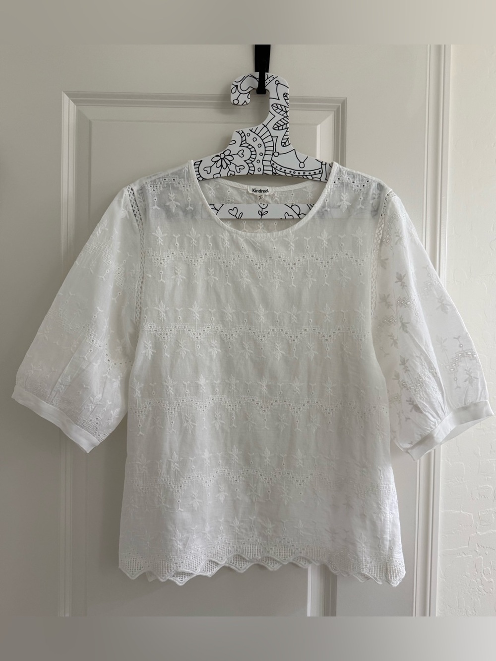 Kindred cotton eyelet lace half sleeve top S M